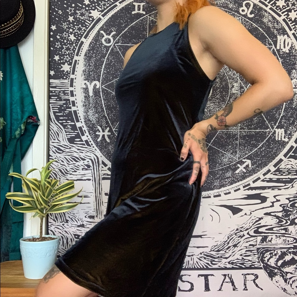 90s vintage velvet slinky dress